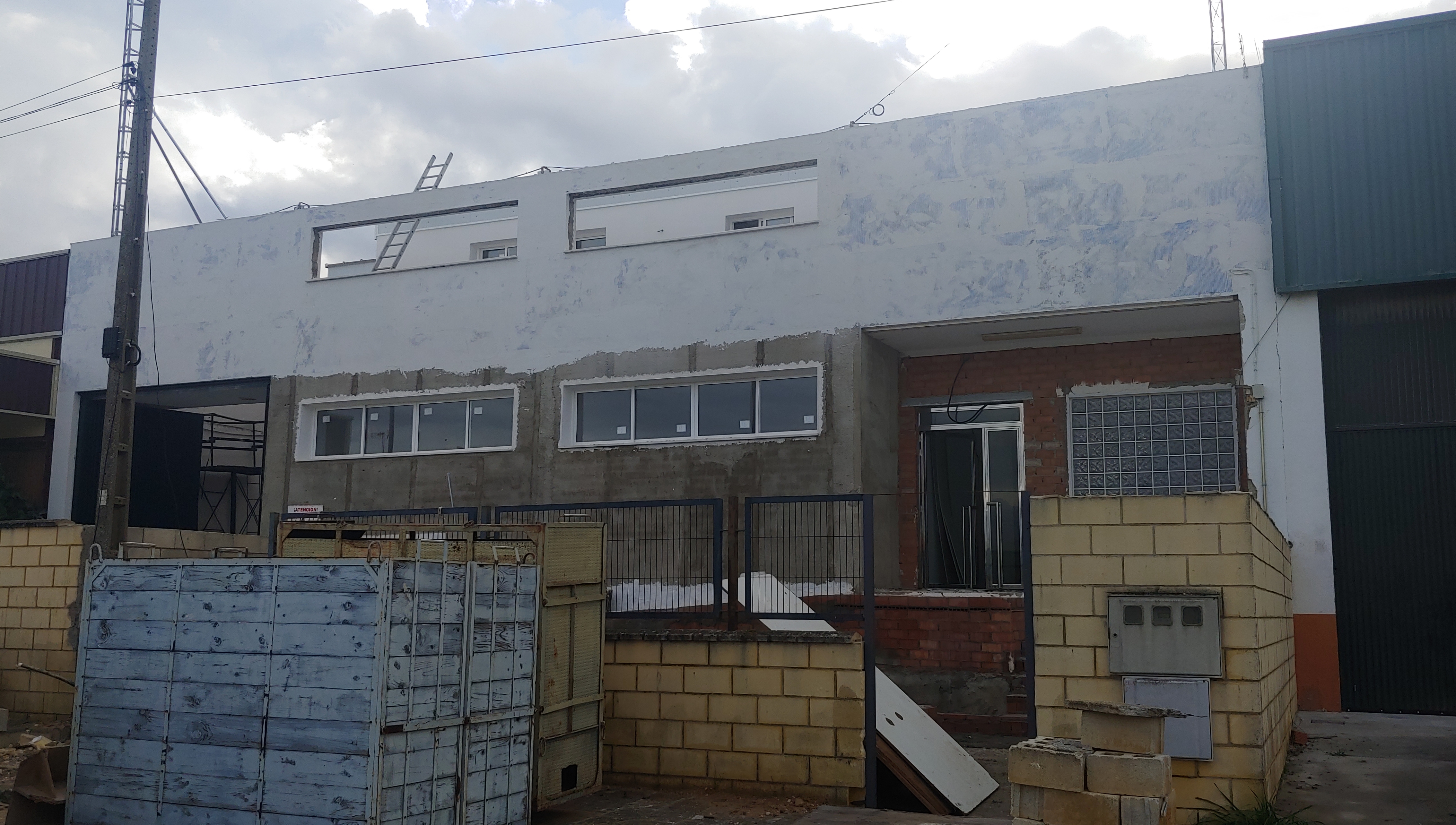 OBRAS NAVE EMPRESAS (14)