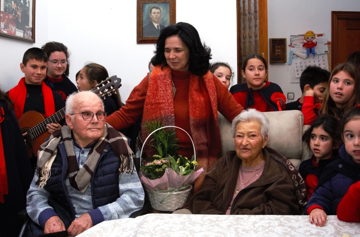 CAMPANILLEROS MAYORES Y NIÑOS-4