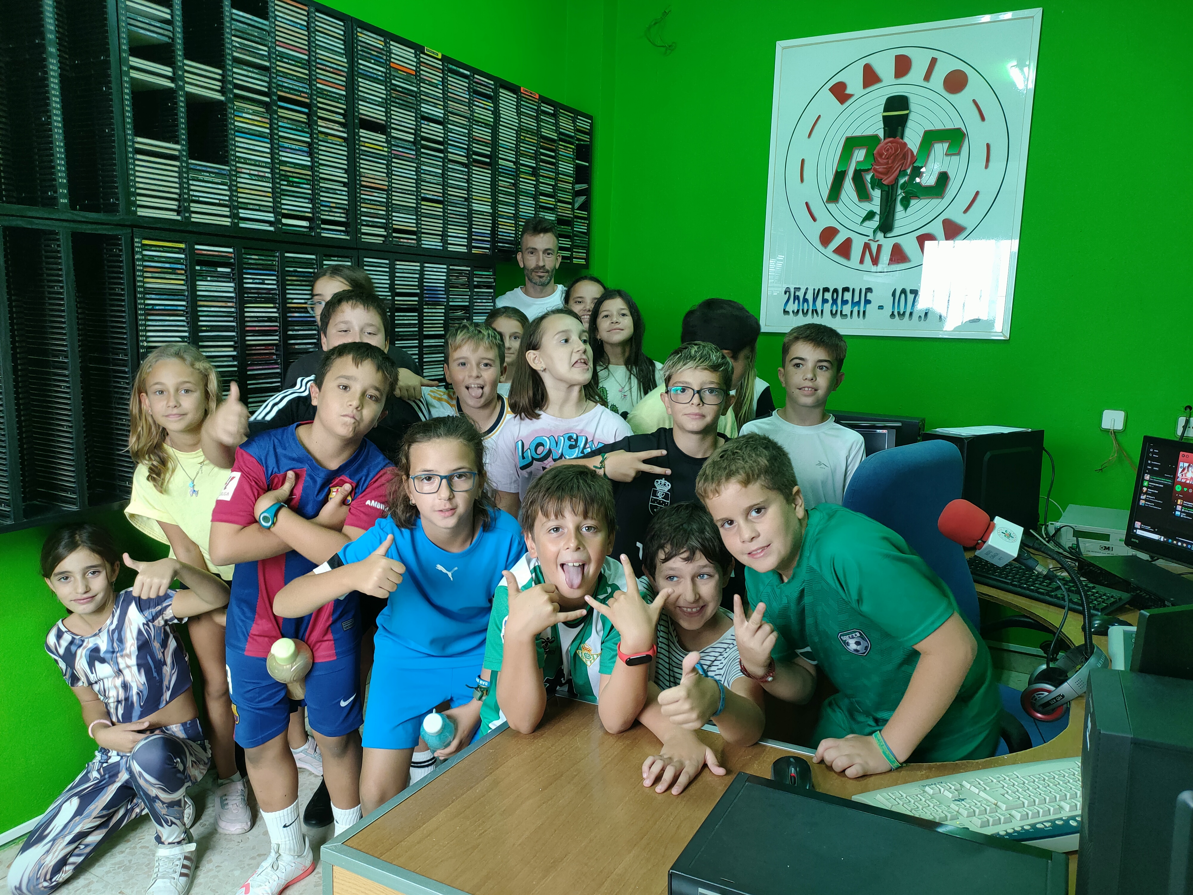 VISITA 5 RADIO CAÑADA (14)