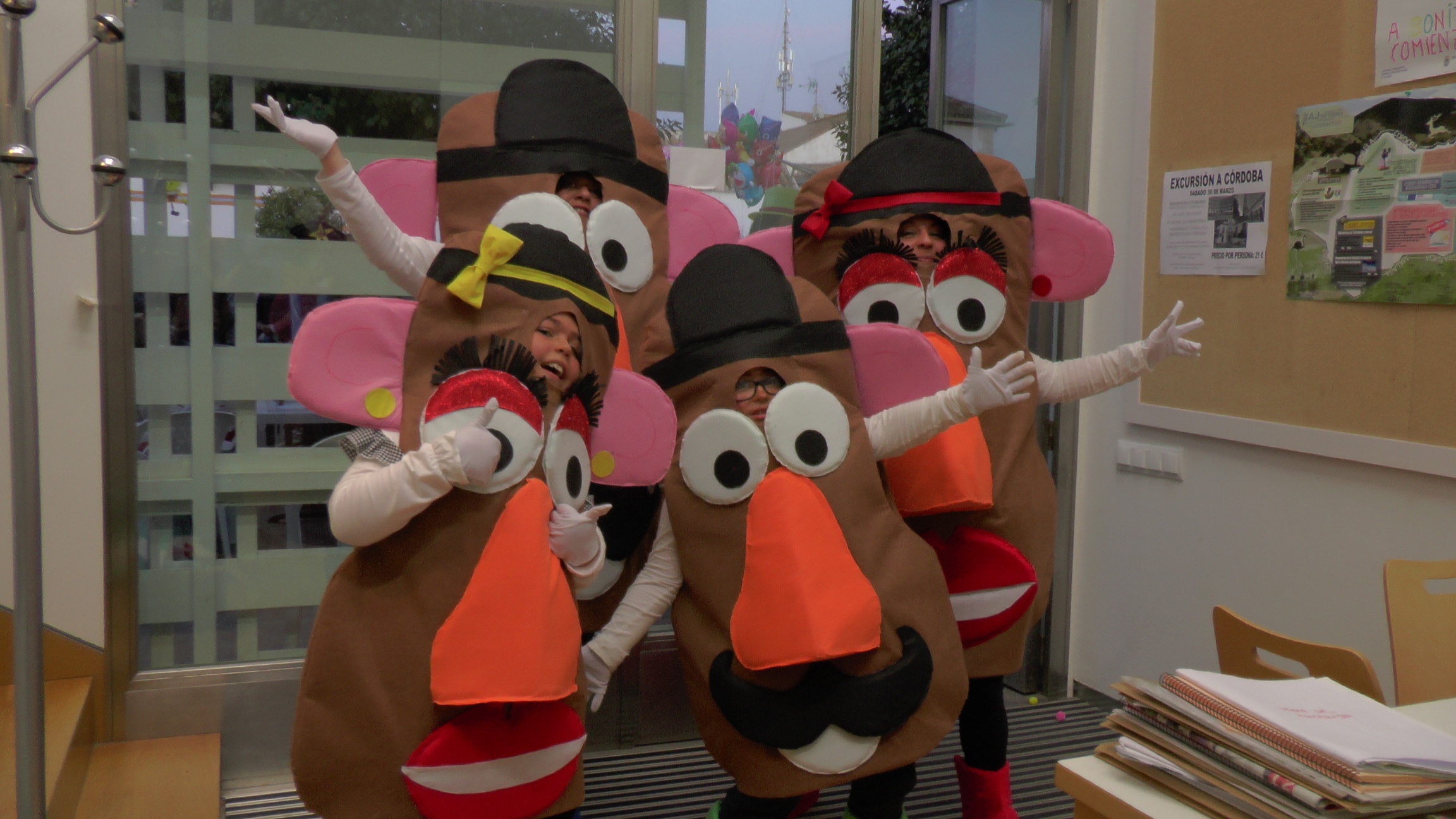 1º PREMIO GRUPO 150 €. FAMILIA POTATO