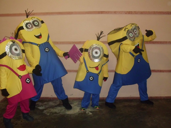 3º PREMIO GRUPO-LOS MINIONS
