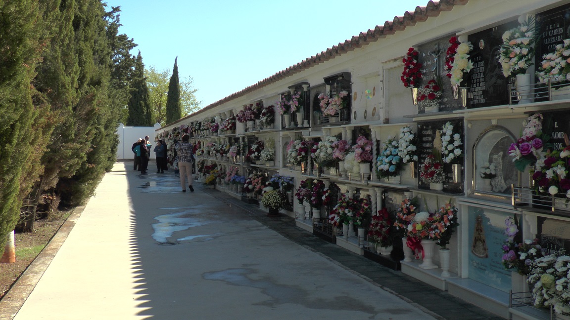 DÍA DE TODOS LOS SANTOS (1)